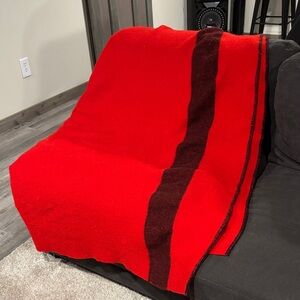 Mid-Century Vintage Montgomery Ward wool blanket Hudson Bay style